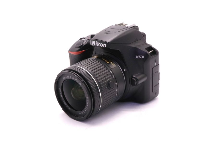 Камера Nikon D3500 kit (пробег 15285 кадров)