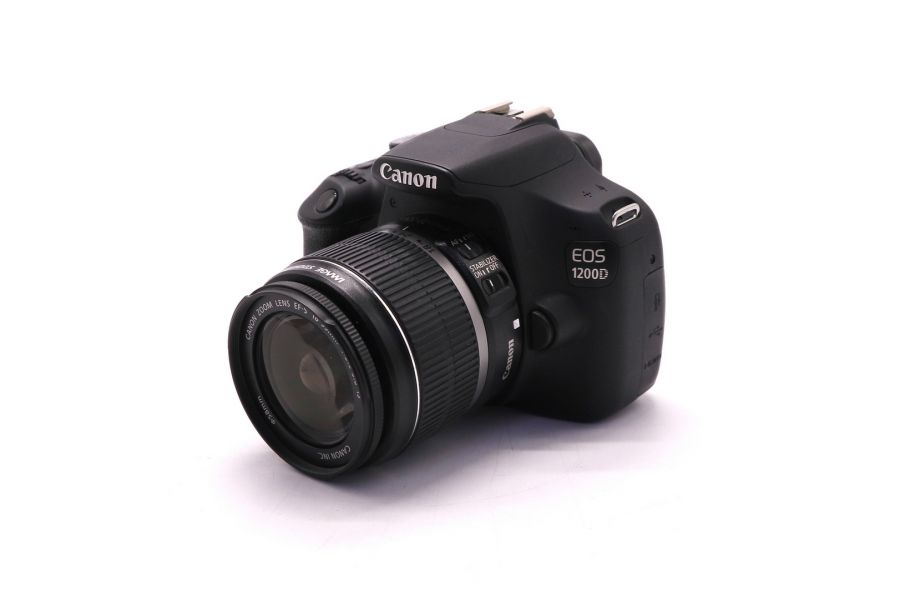 Canon EOS 1200D kit (пробег 6690 кадров)