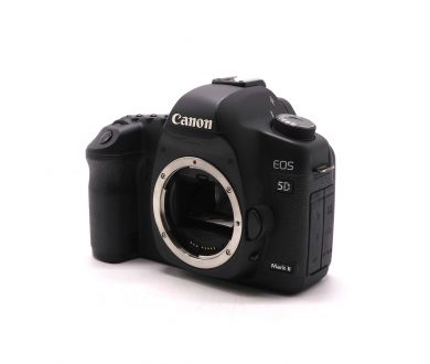 Canon EOS 5D Mark II body (пробег 9000 кадров)