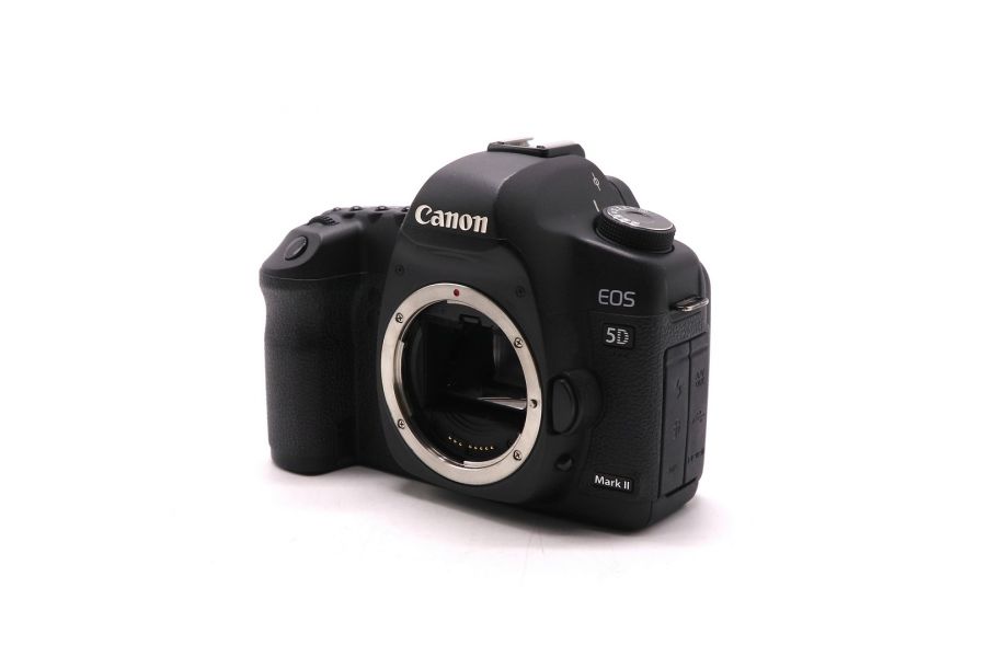Canon EOS 5D Mark II body (пробег 9000 кадров)