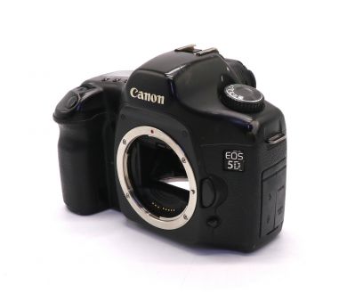 Цифровая зеркальная камера Canon EOS 5D body
