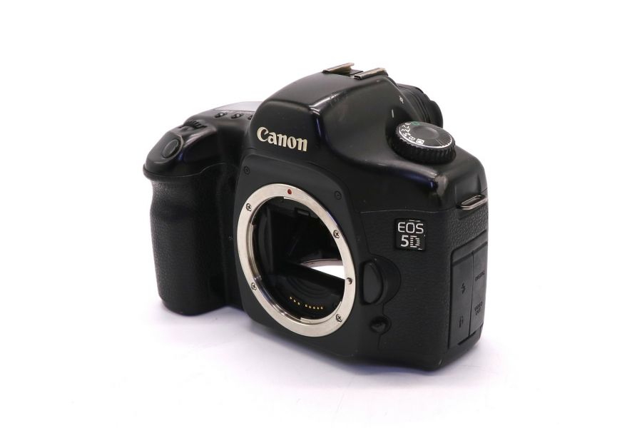 Цифровая зеркальная камера Canon EOS 5D body