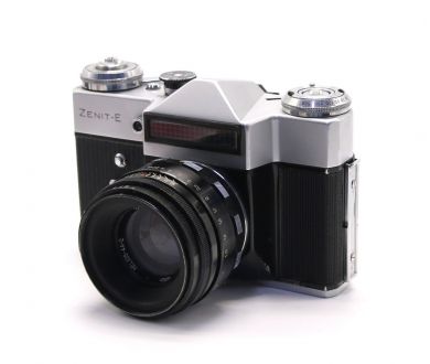 Зенит-Е с объективом Гелиос-44-2 (КМЗ, 1969)