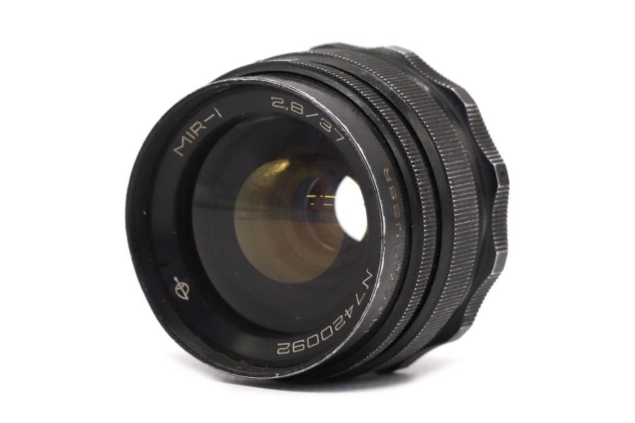 Объектив Мир-1 2.8/37 black GPB М42 (СССР, 1974)