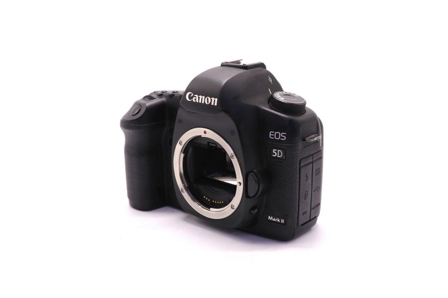 Canon EOS 5D Mark II body (пробег 80150 кадров)