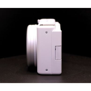 Sony ZV-1 в упаковке