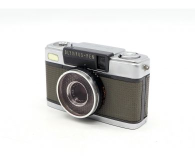 Шкальный пленочный фотоаппарат Olympus-Pen EE