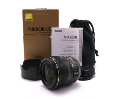Объектив Nikon 35mm f/1.4G AF-S Nikkor в упаковке
