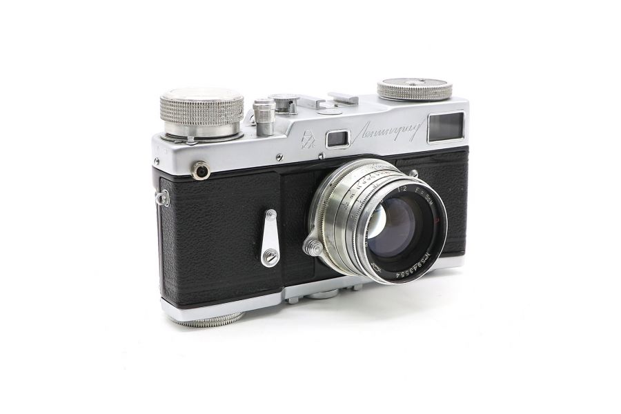 Фотокамера советская Ленинград + Юпитер-8 П