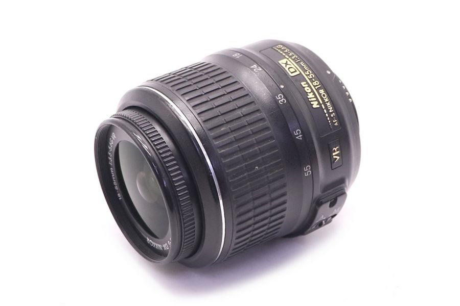 Объектив Nikon 18-55mm f/3.5-5.6G AF-S VR DX Nikkor (Thailand)