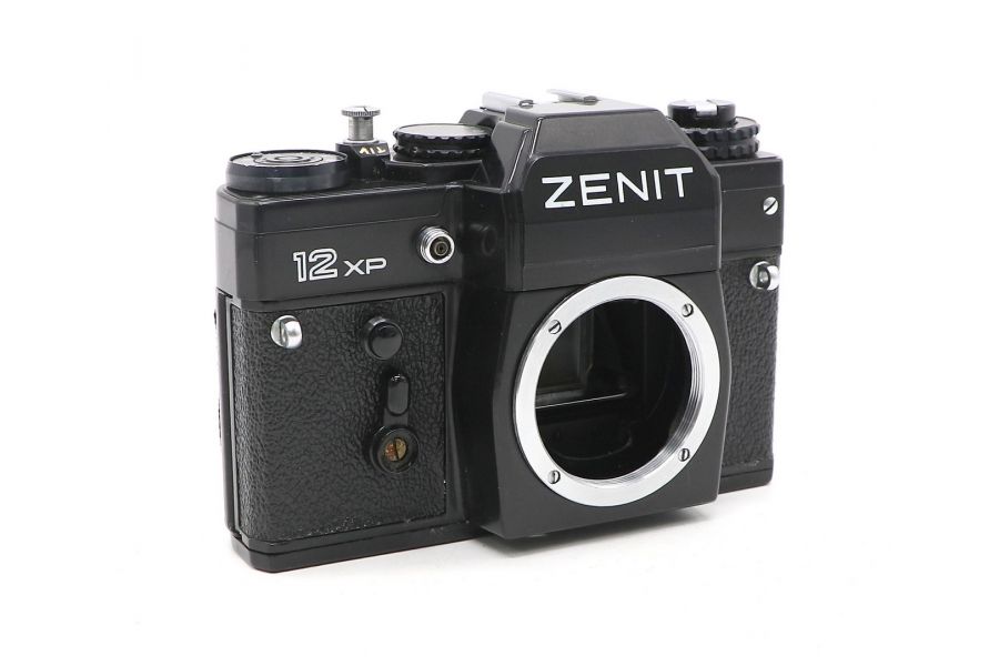 Плёночный фотоаппарат Зенит 12xp body (СССР, 1992)