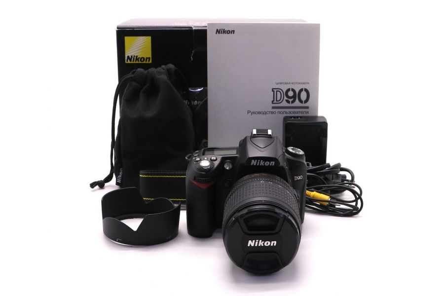 Nikon D90 kit в упаковке (пробег 5000 кадров)