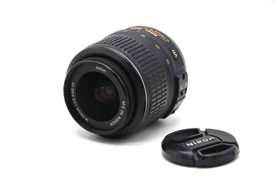 Объектив Nikon 18-55mm f /3.5-5.6G AF-S VR DX Nikkor 