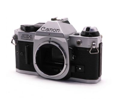 Зеркальный фотоаппарат Canon AE-1 Program body