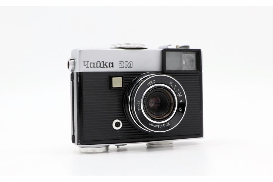 Шкальный полуформатный фотоаппарат Чайка 2М