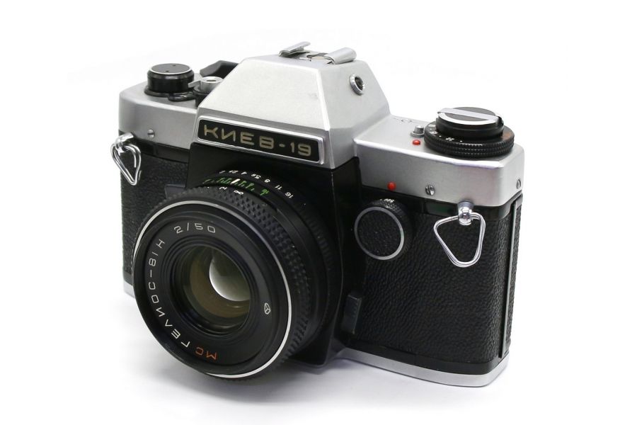 Советский плёночный фотоаппарат Киев 19 kit