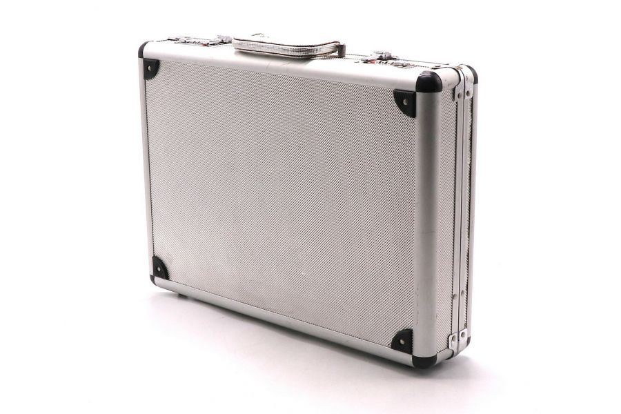 Кейс алюминиевый silver с замком BergHOFF