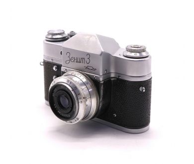 Фотокамера Зенит 3 + Индустар-50 (СССР, 1962)