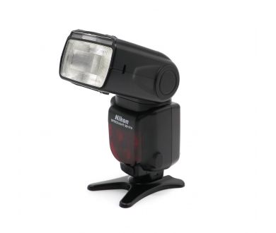 Профессиональная фотовспышка Nikon Speedlight SB-910