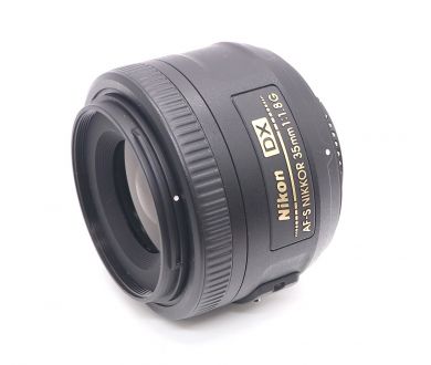 Цифровой объектив Nikon 35mm f/1.8G AF-S DX Nikkor