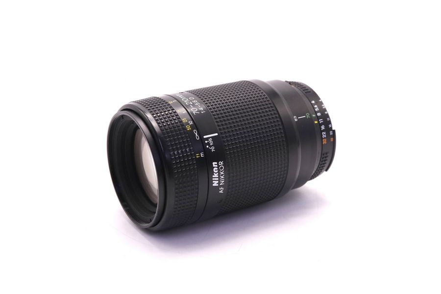 Объектив Nikon AF 70-210mm f/4-5.6D Nikkor