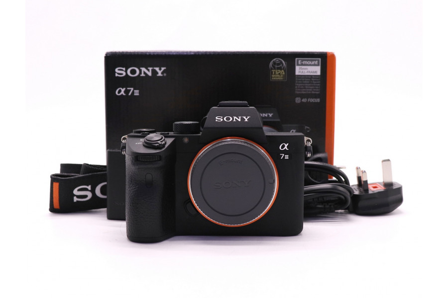 Sony A7III ILCE-7M3 body в упаковке (пробег 1740 кадров)