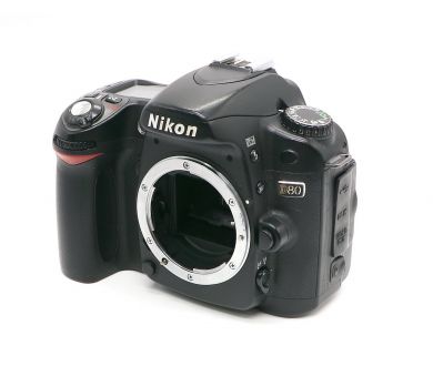 Фотоаппарат Nikon D80 body (пробег 26200 кадров)