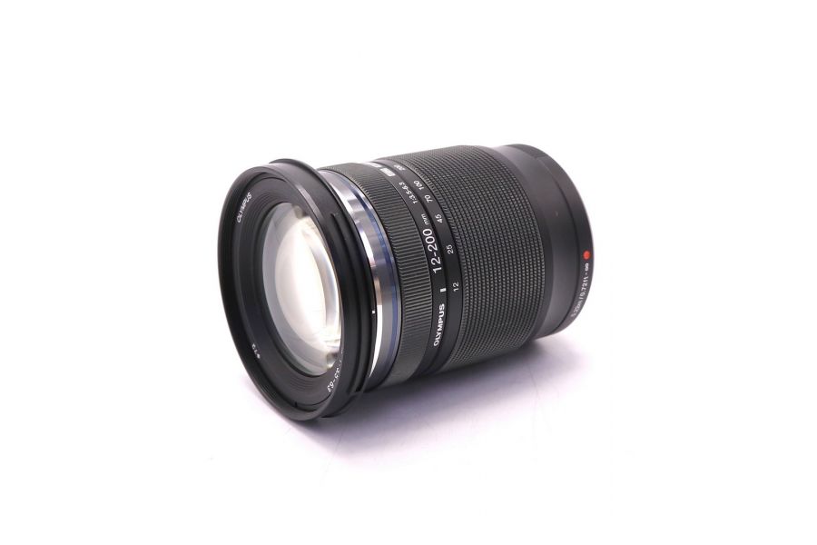 Объектив Olympus M.Zuiko Digital ED 12-200mm f/3.5-6.3