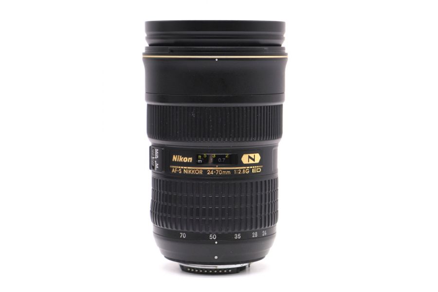 Стандартный Nikon 24-70mm f/2.8G ED AF-S Nikkor