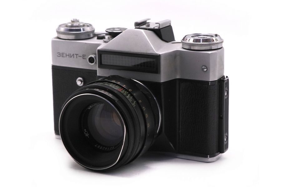 Камера Зенит Е + Гелиос-44-2 kit (СССР, 1981)