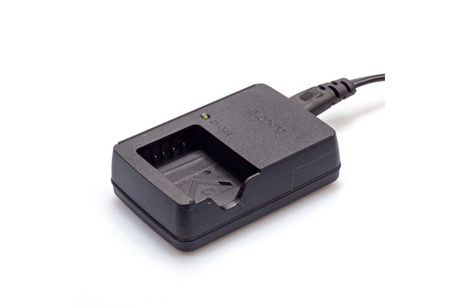 Зарядное устройство Sony BC-CSX