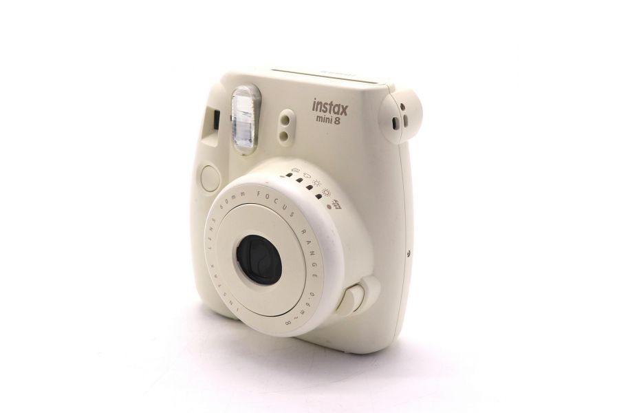 Моментальная камера Fujifilm Instax mini 8 White