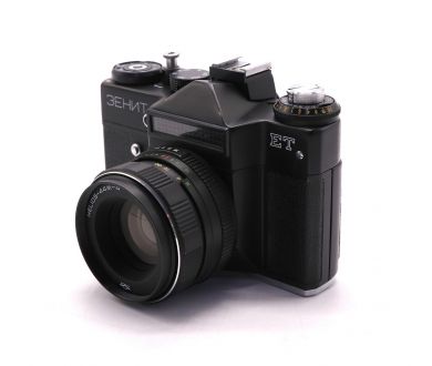 Фотокамера зеркальная Зенит ЕТ black kit (СССР, 1988)