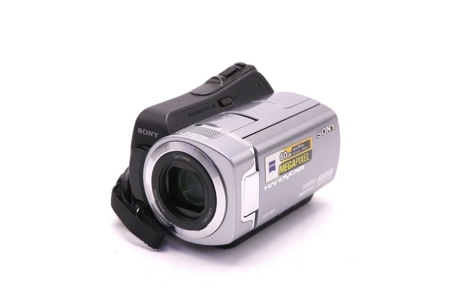 Компактная цифровая видеокамера Sony DCR-SR85