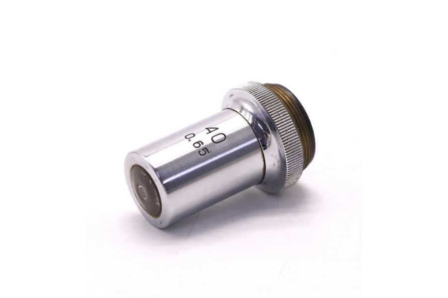 Объектив микроскопа 40/0.65