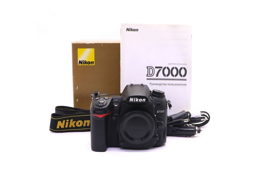 Nikon D7000 body в упаковке (пробег 21405 кадров)