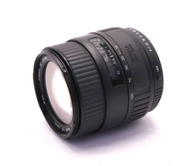 Sigma 28-105mm F4-5.6 UC Zoom for Pentax K (Japan, 1996)
