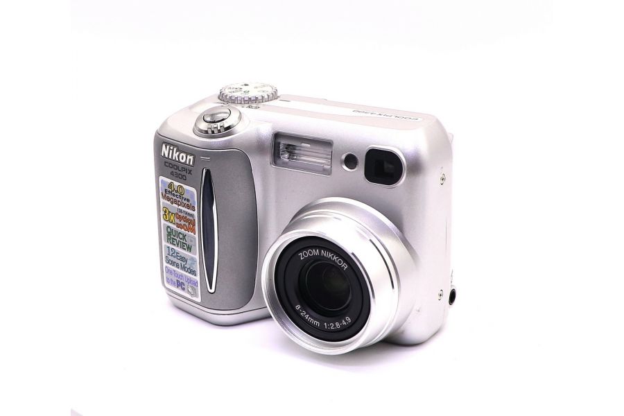 Компактный цифровой фотоаппарат Nikon Coolpix 4300