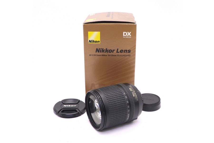 Объектив Nikon 18-135mm f/3.5-5.6G ED-IF AF-S DX Zoom-Nikkor в упаковке