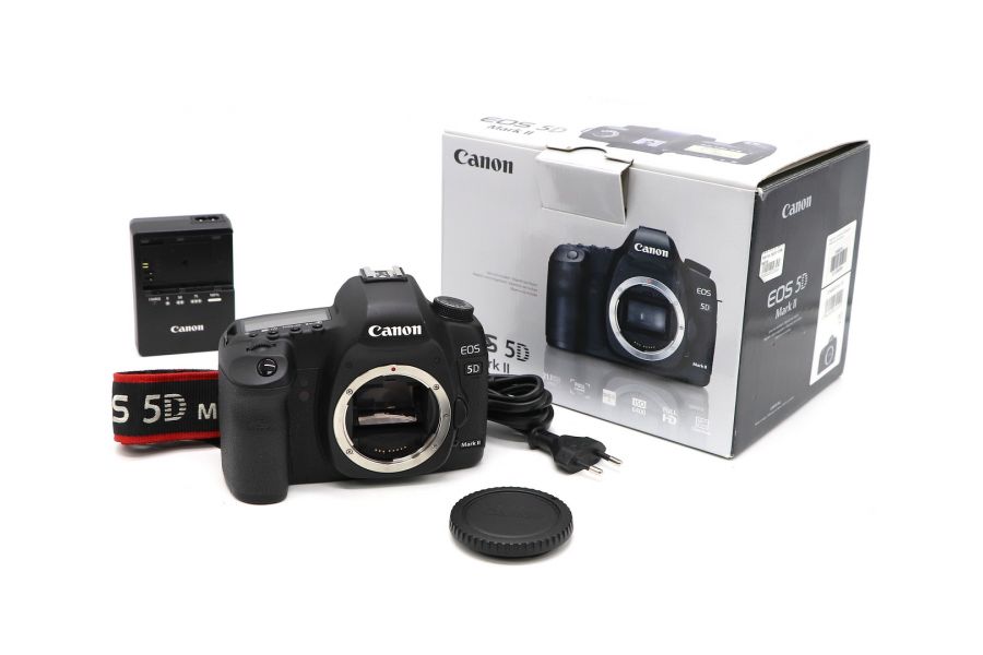 Canon EOS 5D Mark II body в упаковке (пробег 24165 кадров)