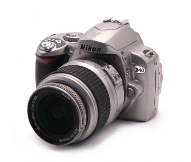 Фотоаппарат Nikon D40 kit (пробег 56875 кадров)