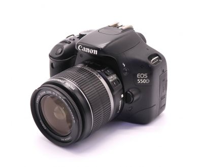 Canon EOS 550D kit (пробег 22950 кадров)