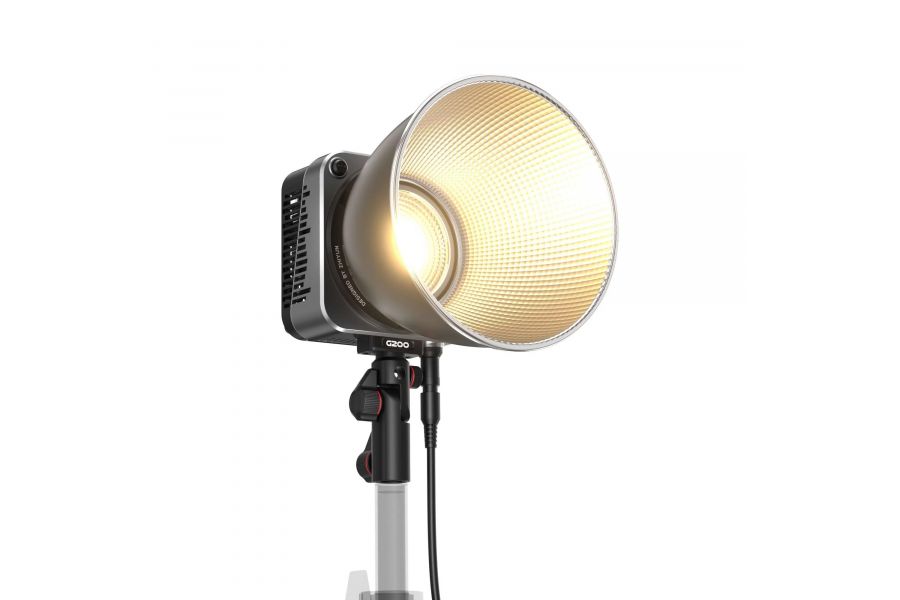 Осветитель Zhiyun Molus G200 new