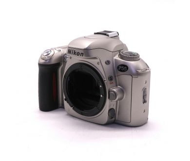 Фотокамера зеркальная пленочная Nikon F55 body