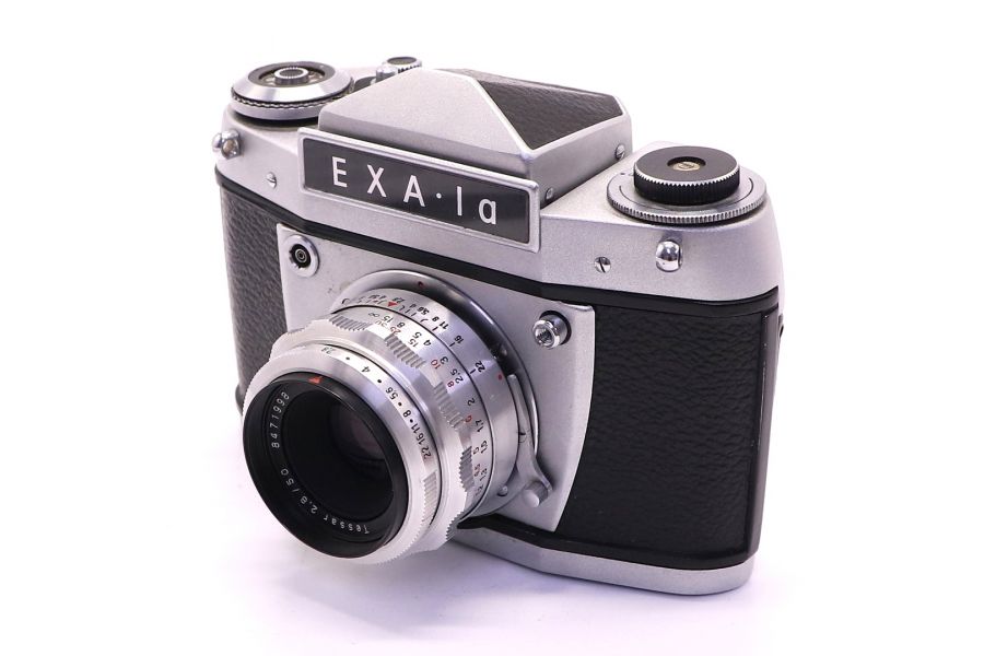 Фотоаппарат пленочный Exa 1a + Tessar 2.8/50