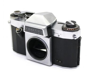 Винтажная плёночная камера Praktica Nova B body
