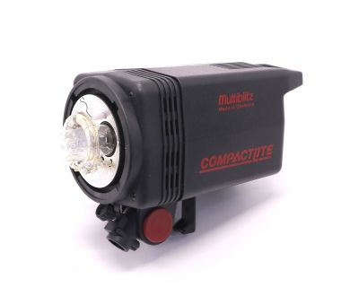 Комплект студийного света Multiblitz CompactLite