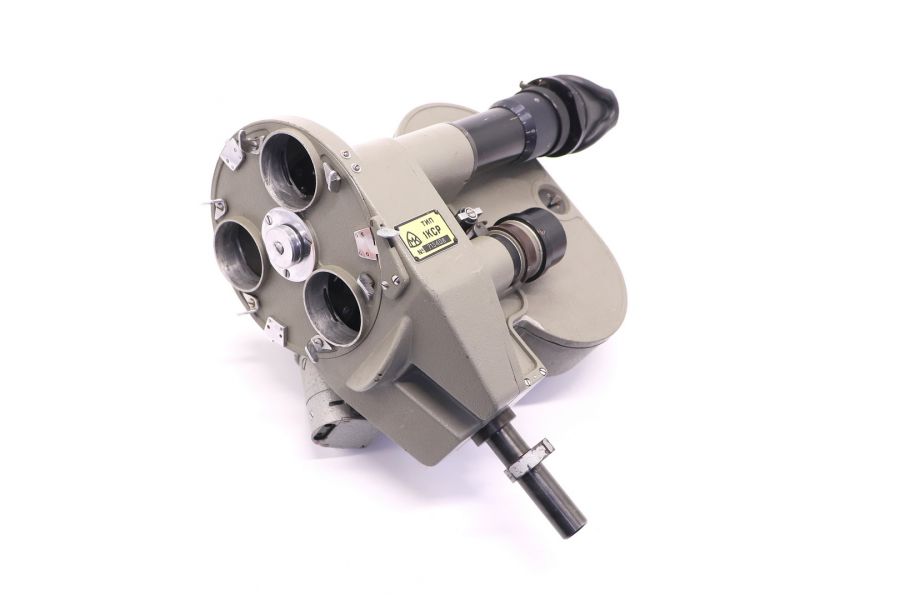 Кинокамера Конвас-Автомат 1КСР (СССР 1970)