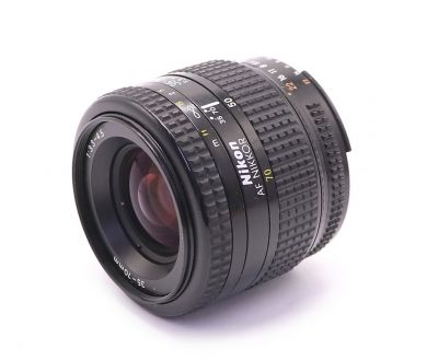 Объектив Nikon 35-70mm f/3.3-4.5 AF Nikkor (MKII)