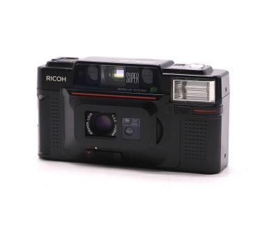 Компактная плёночная камера Ricoh FF-3 AF Super